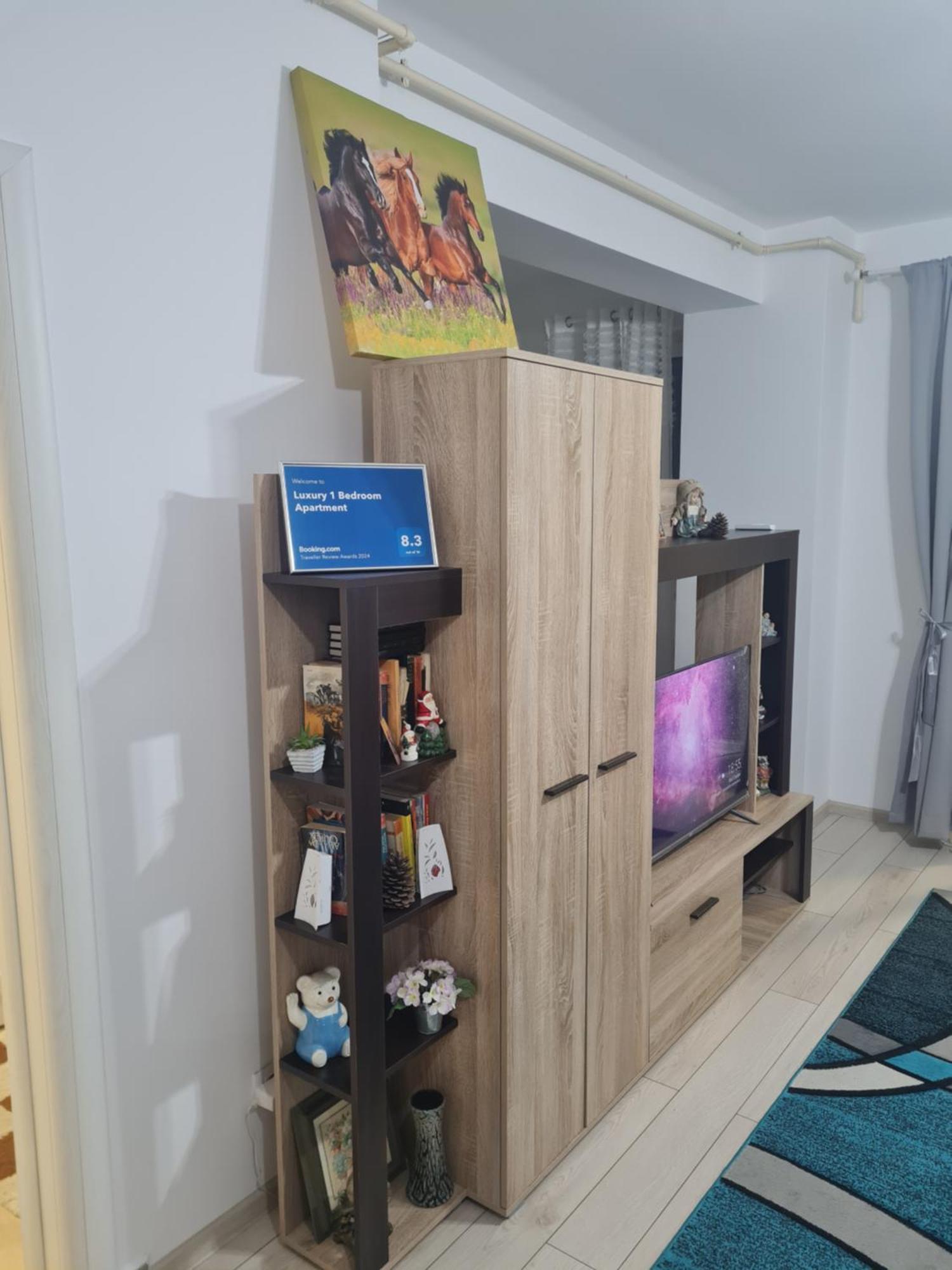 Luxury 1 Bedroom Apartment Rosu Ngoại thất bức ảnh